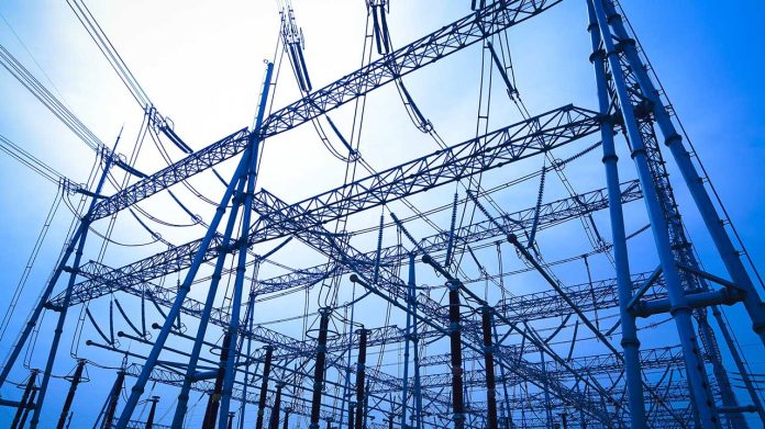 Tariff cut for Band A customers causes a power outage in Enugu as Mainpower cites reduced energy supply from EEDC.